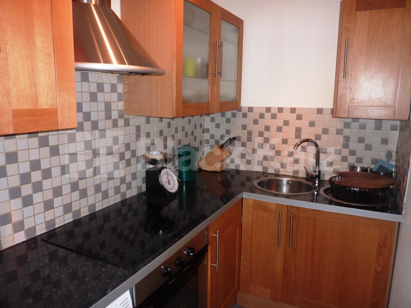 			MUST SEE!!, 1 Bedroom, 1 bath, 1 reception Flat			 Pembridge Gardens, NOTTING HILL